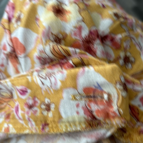 Rachel Zoe Floral Ruffle Wrap-Around midi Skirt Yellow size small - Picture 11 of 11